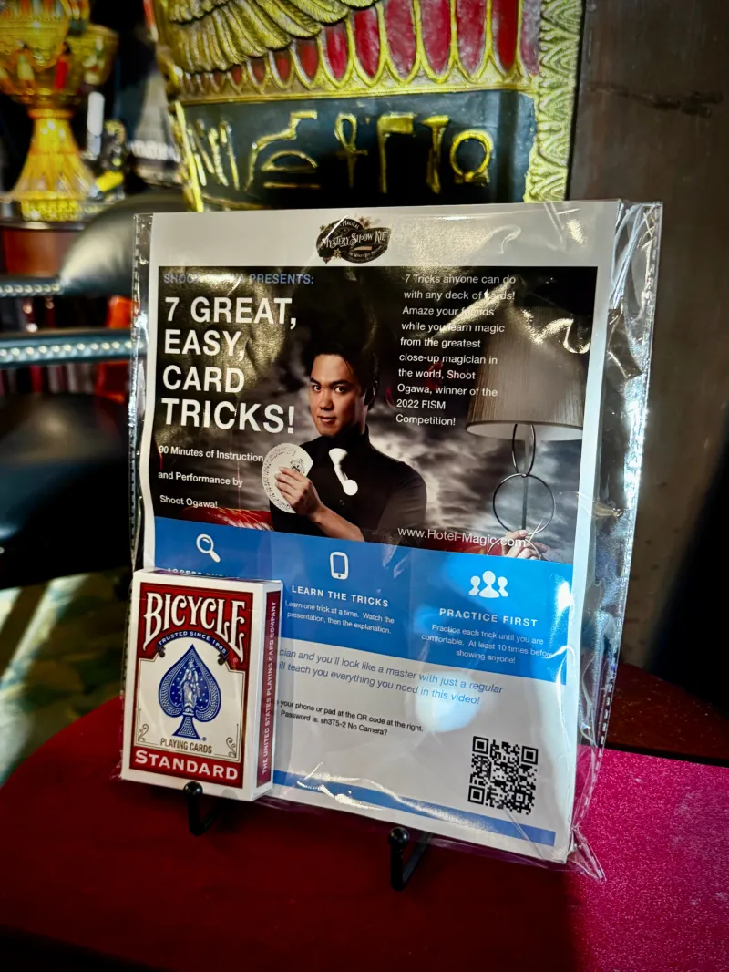 7 Great, Easy Card Tricks flyer with a Bicycle deck of playing cards.
